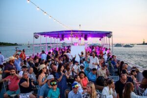 NYC Sunset Cruise with DJ, Skyline & Statue of Liberty - Pier 36 Boarding: How to Avoid the Usual Hiccups