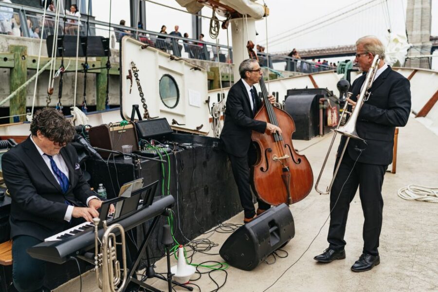 NYC: Sunset Jazz Sail aboard the 'Clipper City' - Sunset to night lights: when to aim your side of the deck