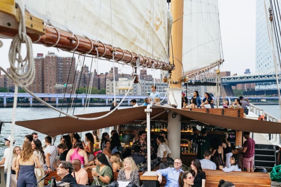 NYC: Sunset Jazz Sail aboard the 'Clipper City' - Weather reality: when the sail can change