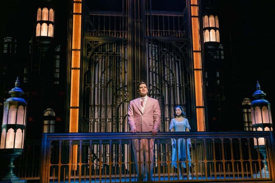 NYC: The Great Gatsby the Musical on Broadway - What happens during the show: music, dance, and the Broadway rhythm