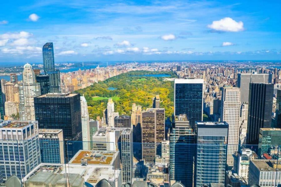 NYC: Top of the Rock & Optional Empire State Building Tour - 5th Avenue context: making sense of the city’s big-name streets