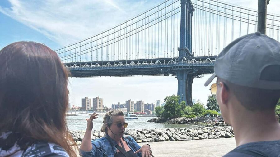 NYC Views from Brooklyn Bridge & DUMBO with Ferry Tickets - Meeting Point: Getting Started Without Stress