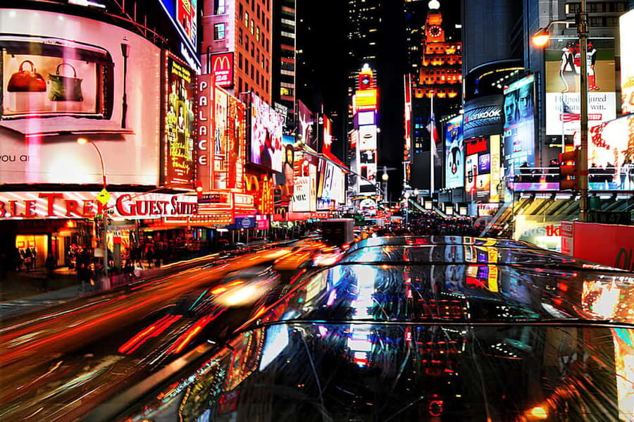 NYC: Vintage Car Night Tour - Grand Central Terminal and Rockefeller Center: Old-World Glam With Modern Motion