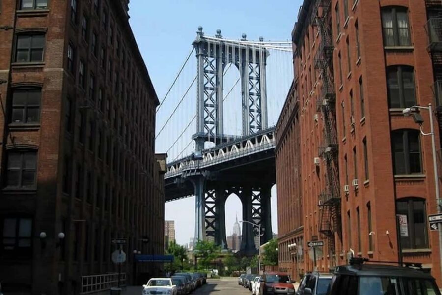 NYC: Visit Museum of Modern Art & 3hr Manhattan Walking Tour - Pacing, group size, and comfort on your feet