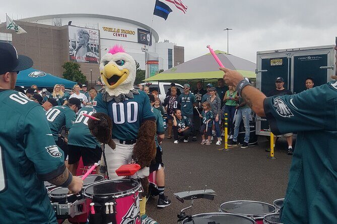 Philadelphia Eagles Football Game at Lincoln Financial Field - Food Plans: Dining Options Are There, But You Pay for Them