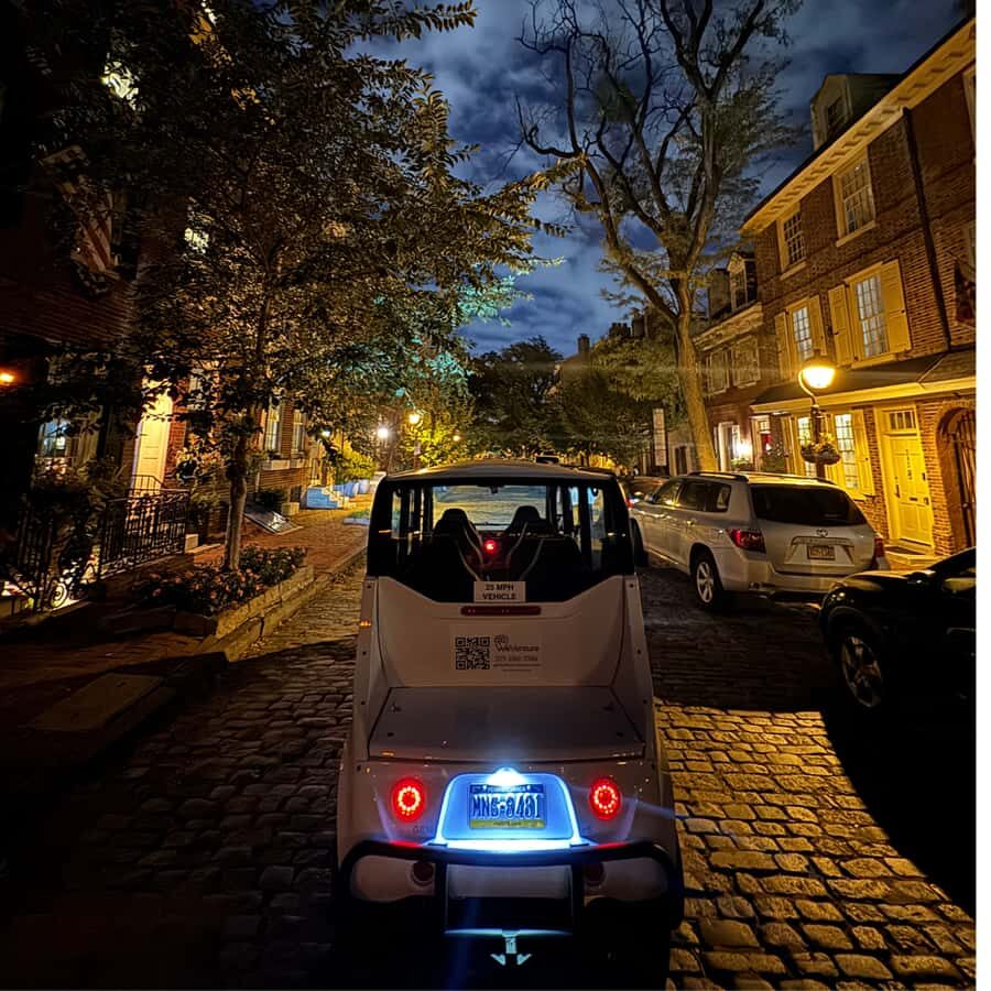 Philadelphia Evening Electric Cart Tour - Old City symbols: Independence Hall and the Liberty Bell
