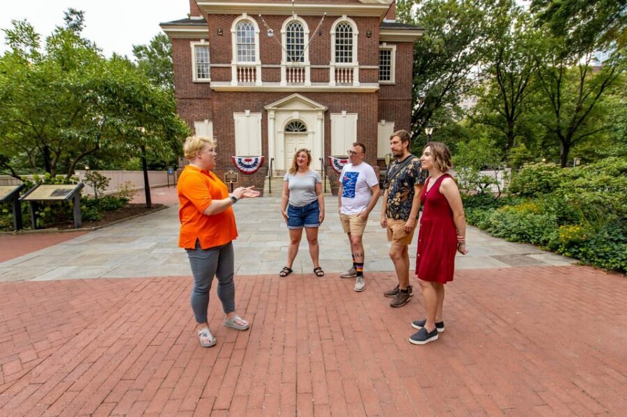 Philadelphia: Haunted History & Ghost Nighttime Tour - City Tavern: why the bride story tends to stick