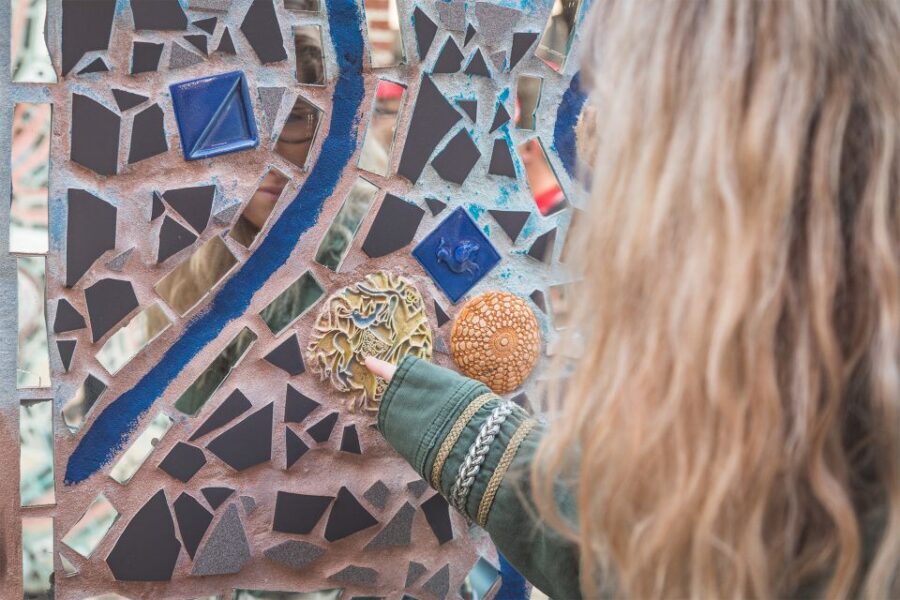 Philadelphia Murals and Street Art Tour with Magic Gardens - Philadelphia Magic Gardens entry: why you should plan to slow down