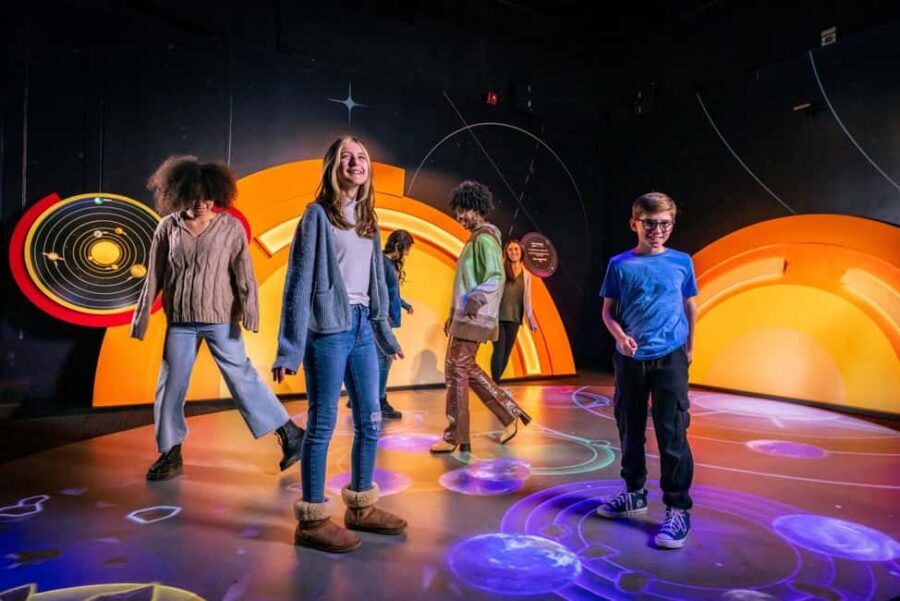 Philadelphia: The Franklin Institute Entry Ticket - Wondrous Space and the cosmos: multi-sensory astronomy that grabs attention fast