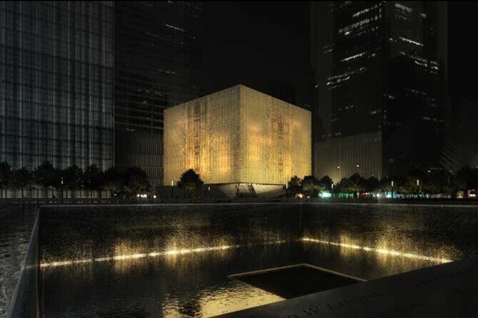 PRIVATE New York Ground Zero Always Remember Walking Tour - Stop 3: One World Trade Center and the campus story you won’t get solo