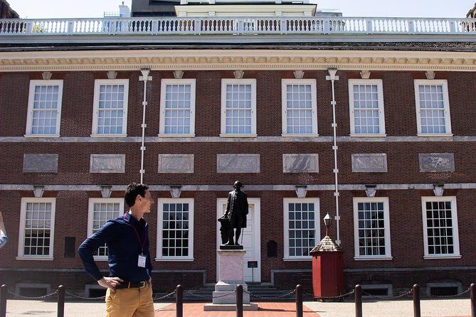 Private Philadelphia French/English Historical and Architectural Walking Tour - Meeting points, pickup, and how to plan the walk
