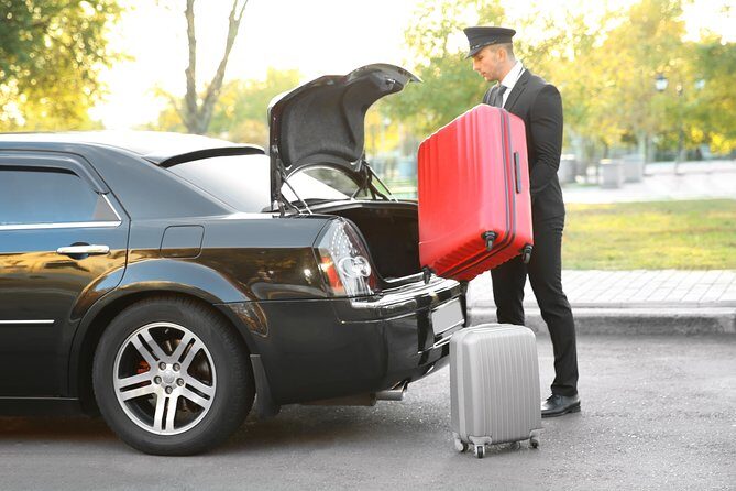 Private Transfer to New York Airport (JFK)(LGA) - Airport timing: waiting rules and the 15-minute departure buffer