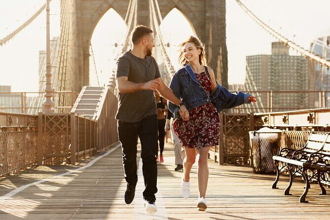 Professional Photoshoot at Brooklyn Bridge in New York - Stop 2: Brooklyn Bridge for the iconic photos (without the scrambling)