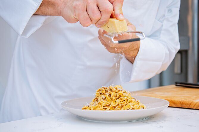 Seafood & Handmade Pasta Class in Central Philadelphia (4-Course) - Course 3: Handmade seafood fettuccini and choosing your sauce
