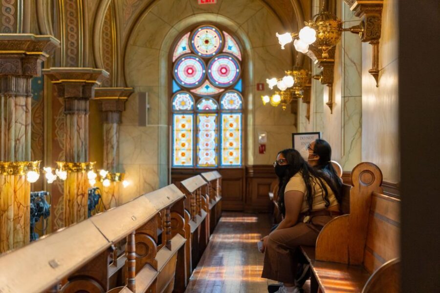 Self-Guided Tour of the Museum at Eldridge Street - Key things that make this visit work