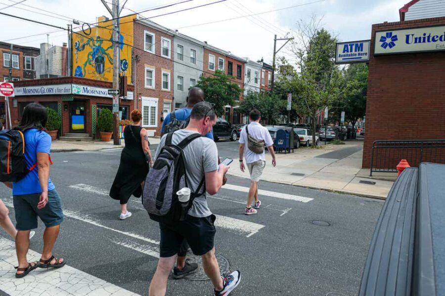 South Philadelphia: Its Always Sunny Walking Tour - Deeper into South Philly: filming spots vs. real life
