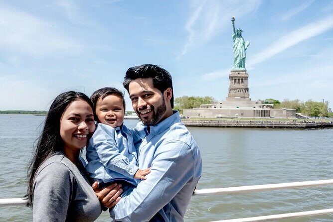 Statue of Liberty Cruise: Sightseeing Tour - The route trick: why the landmarks feel closer than you expect