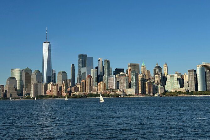 Statue of Liberty & Manhattan Skyline Cruise Near Times Square - Brooklyn, Manhattan, and Williamsburg Bridges: photo time that feels nonstop