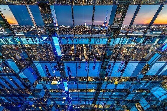 SUMMIT One Vanderbilt Skip-the-Line Premium Experience with Tour - What to Wear and Bring: Mirrored Floors Have Rules