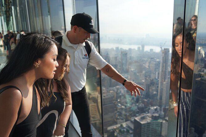 SUMMIT One Vanderbilt With New York City Midtown Walking Tour - SUMMIT One Vanderbilt: Mirrored Floors, Glass, and 360° Views