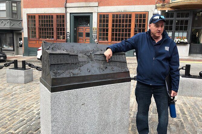 The Freedom Trail and a whole lot more 3 hour Boston walking tour - From The Embrace to Boston Common: where Boston’s bigger story starts