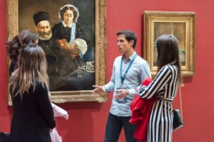 "The Met" Metropolitan Museum of Art Exclusive Guided Tour - Timing and what 2.5 hours lets you actually see