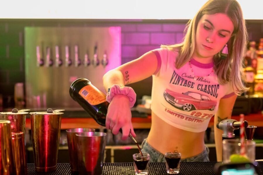 The NYC Speakeasy Adventure: A Tipsy Trip Through History - The price: is $38 worth it for a 3-hour guided bar crawl?