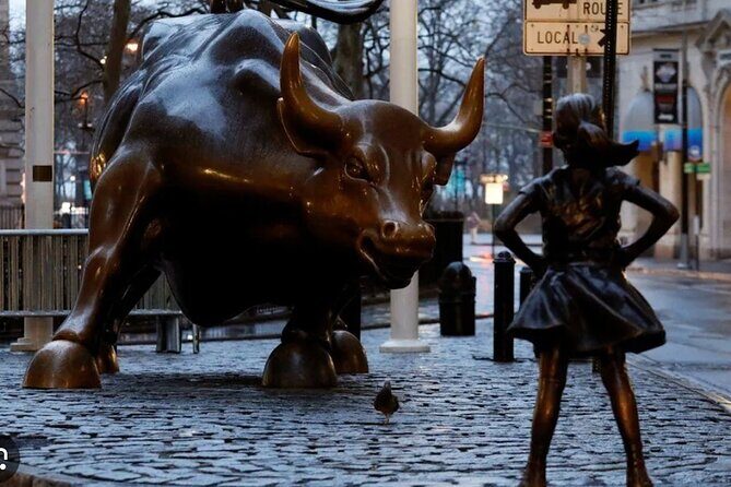 Wall Street Inside with a Trader Walking History Tour - Charging Bull: The Bronze Story Behind the Most-Photographed Bull