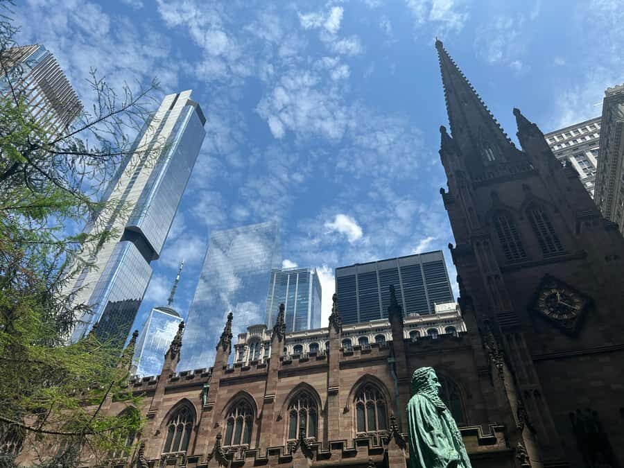 Wall Street: The birth place of NYC in French/English tour - Key Points You’ll Care About