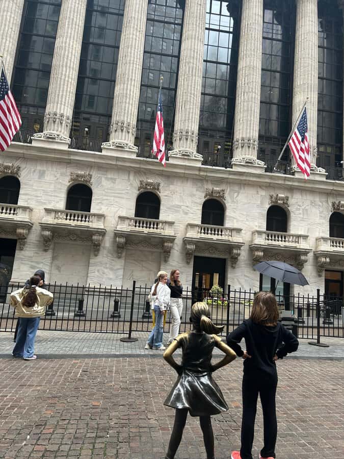 Wall Street: The birth place of NYC in French/English tour - Old Print Shop to Hidden Park: The Neighborhood Before the Money